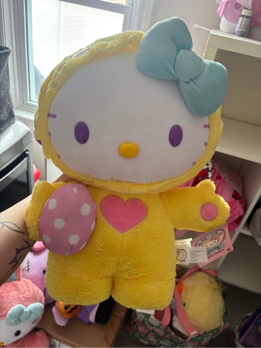 Hello Kitty greeter